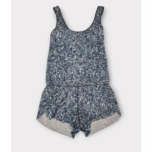 Size 6 - Lululemon Chase Me Onesie *Seawheeze